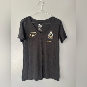 Nike Women’s Purdue Athletic Cut Tee Medium
V neck.